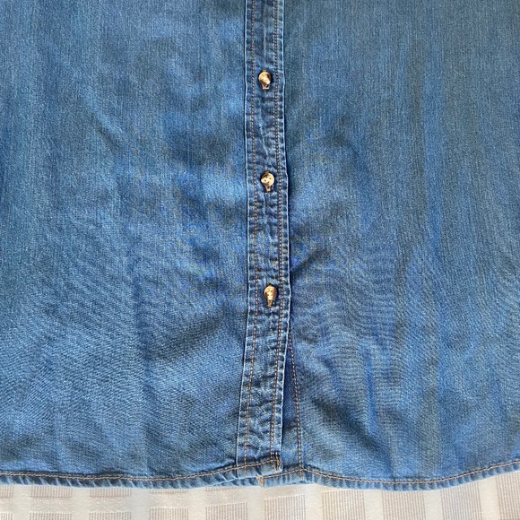 Gap Lightweight Denim Dress NWOT - Picture 5 of 11